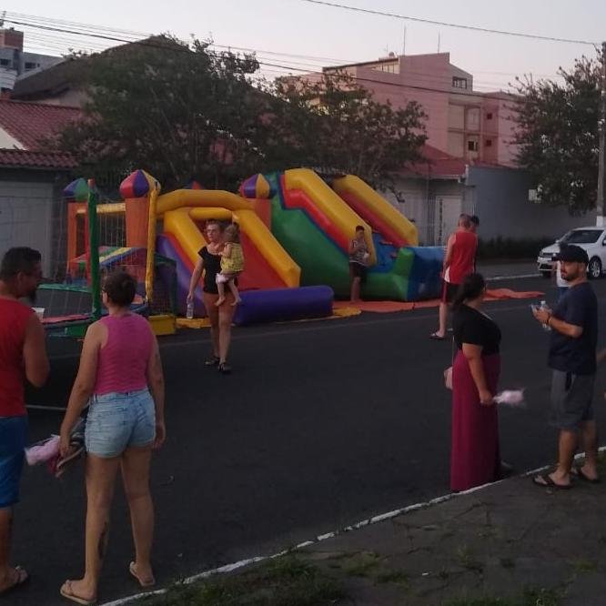 Famílias de Esteio tiveram tarde de confraternização neste Natal