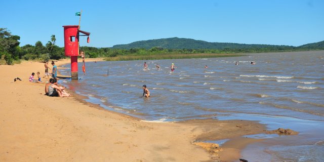 Aqueles que forem curtir na rua, não devem esquecer o bloqueador solar.