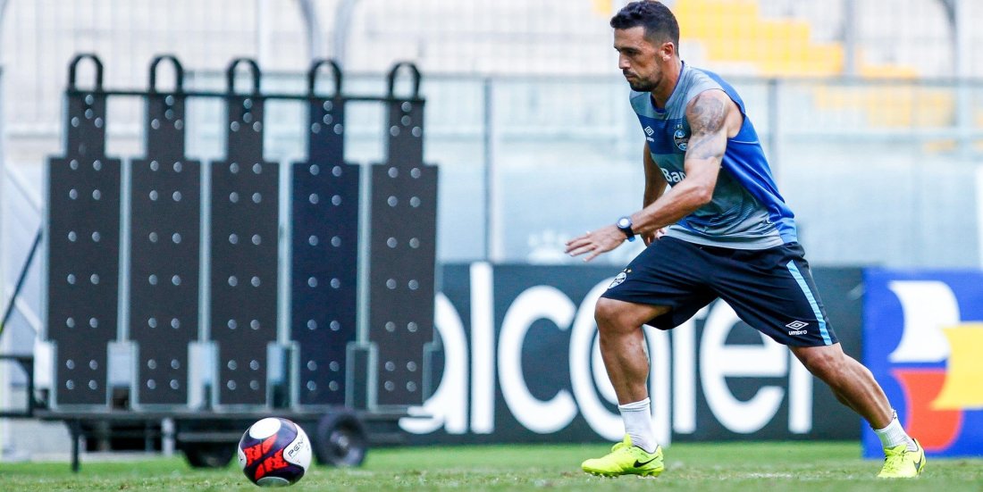 Na última passagem pelo Grêmio, Edílson foi campeão da Copa do Brasil e da Libertadores