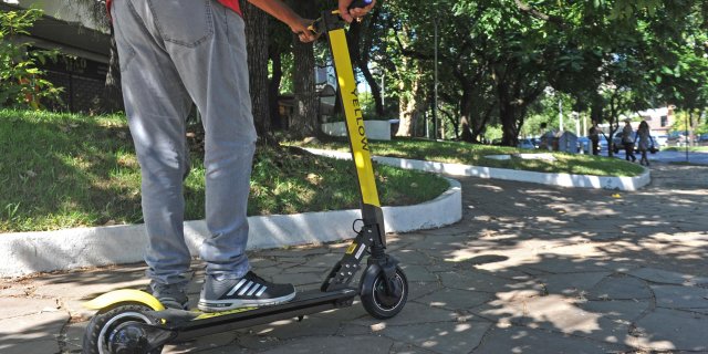 Patinetes elétricas deixam de ser oferecidas em Porto Alegre