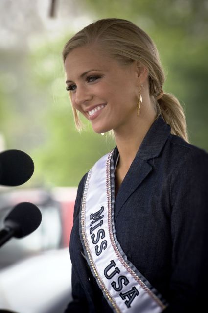 Ficheiro:Kristen Dalton (Miss USA).jpg – Wikipédia, a enciclopédia ...