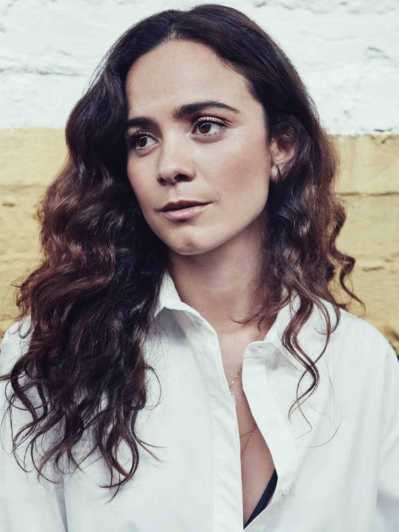 F5 - Celebridades - Alice Braga fala sobre quarentena com Bianca ...