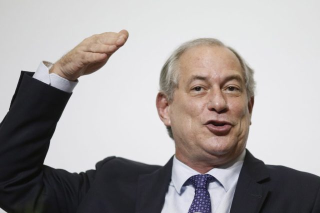 Ciro Gomes e Lupi pedem à Câmara impeachment de Bolsonaro