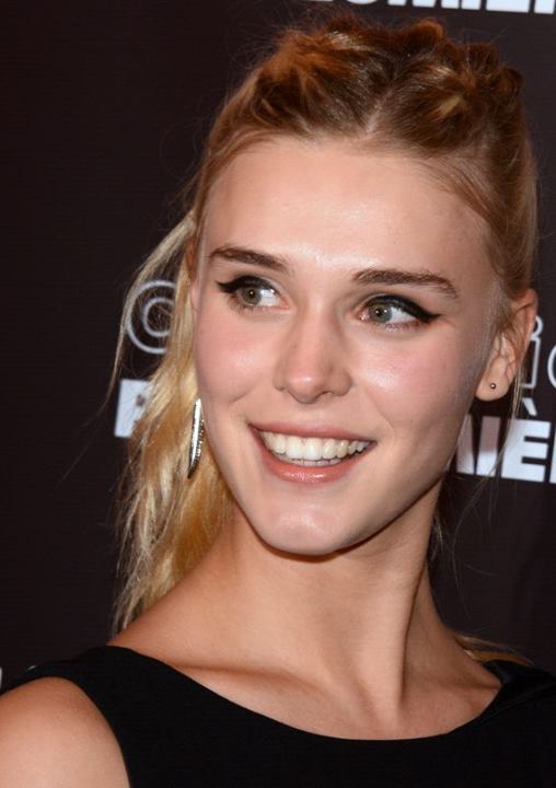Gaia Weiss – Wikipédia, a enciclopédia livre