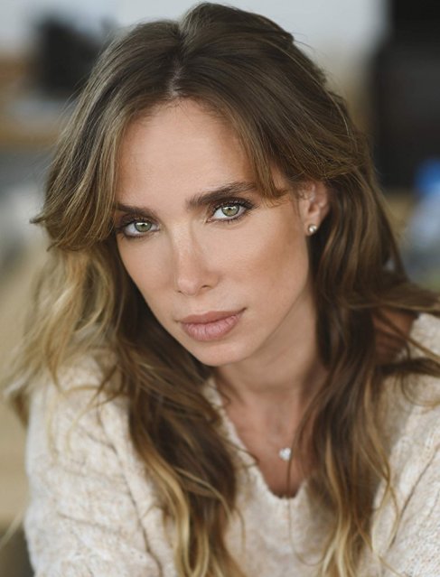 Sarai Givaty – Filmes, Biografias e Listas no MUBI