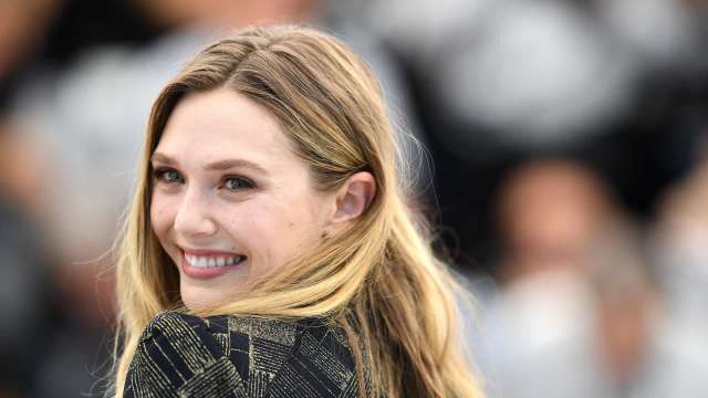 Atriz Elizabeth Olsen foi pedida em casamento