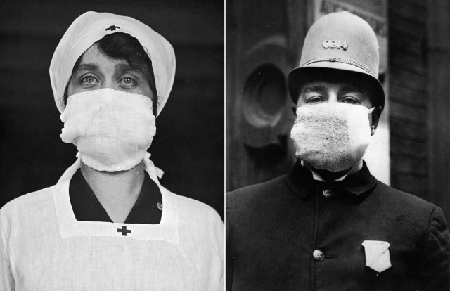 Direita: Um funcionário da Cruz Vermelha dos EUA usa uma máscara facial na tentativa de ajudar a diminuir a propagação da gripe.  1918. Esquerda: Um policial americano usa uma 'máscara de gripe' para se proteger do surto de gripe espanhol que se seguiu à Primeira Guerra Mundial. 1918.