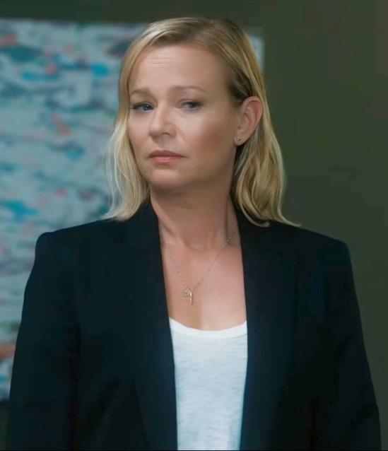 Samantha Mathis - Wikipedia