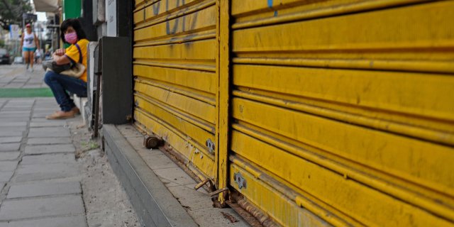 Algumas atividades poderão ser retomadas a partir de terça-feira em Porto Alegre