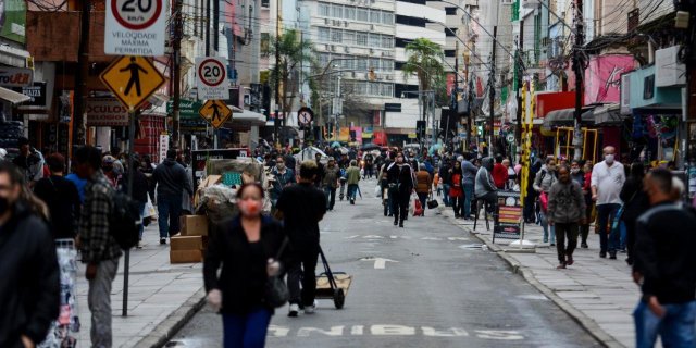 Porto Alegre continua com bandeira laranja