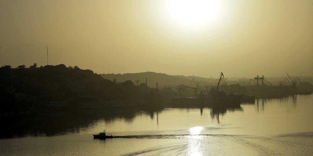 Nuvem de poeira carrega série de substâncias prejudiciais para respiração