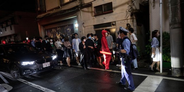 Quase 200 pessoas compareceram à abertura do evento