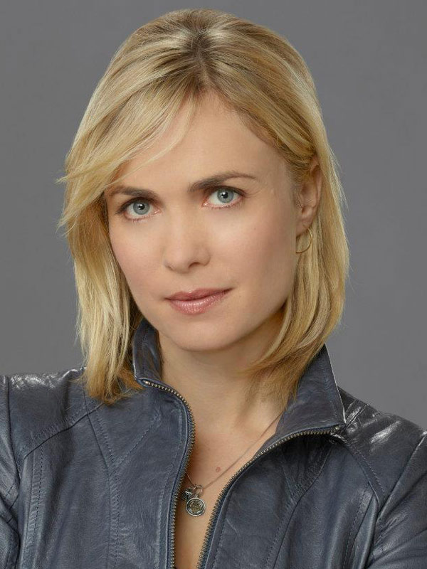 Radha Mitchell - AdoroCinema
