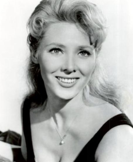 Georgine Darcy – Filmes, Biografias e Listas no MUBI