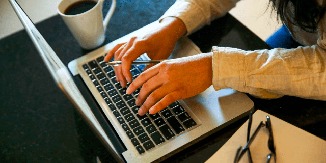 Educação à distância encontra impasse na falta de acesso à internet