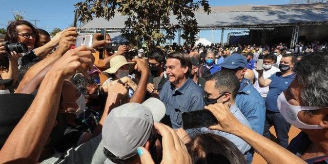 Presidente viajou a Caldas Novas, neste sábado, para participar de inauguração da Usina de Energia Fotovoltaica