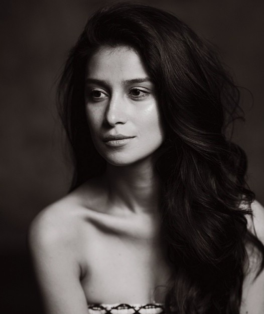 Ravshana Kurkova – Filmes, Biografias e Listas no MUBI