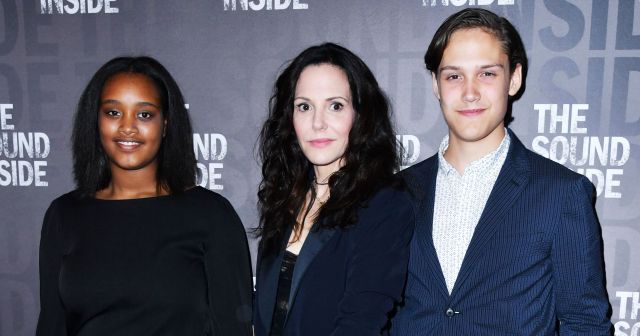 Mary Louise Parker Kids: Meet the 'Weeds' Actress 2 Children