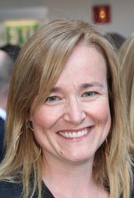 File:Jennifer Irwin 2015 (cropped).jpg - Wikimedia Commons