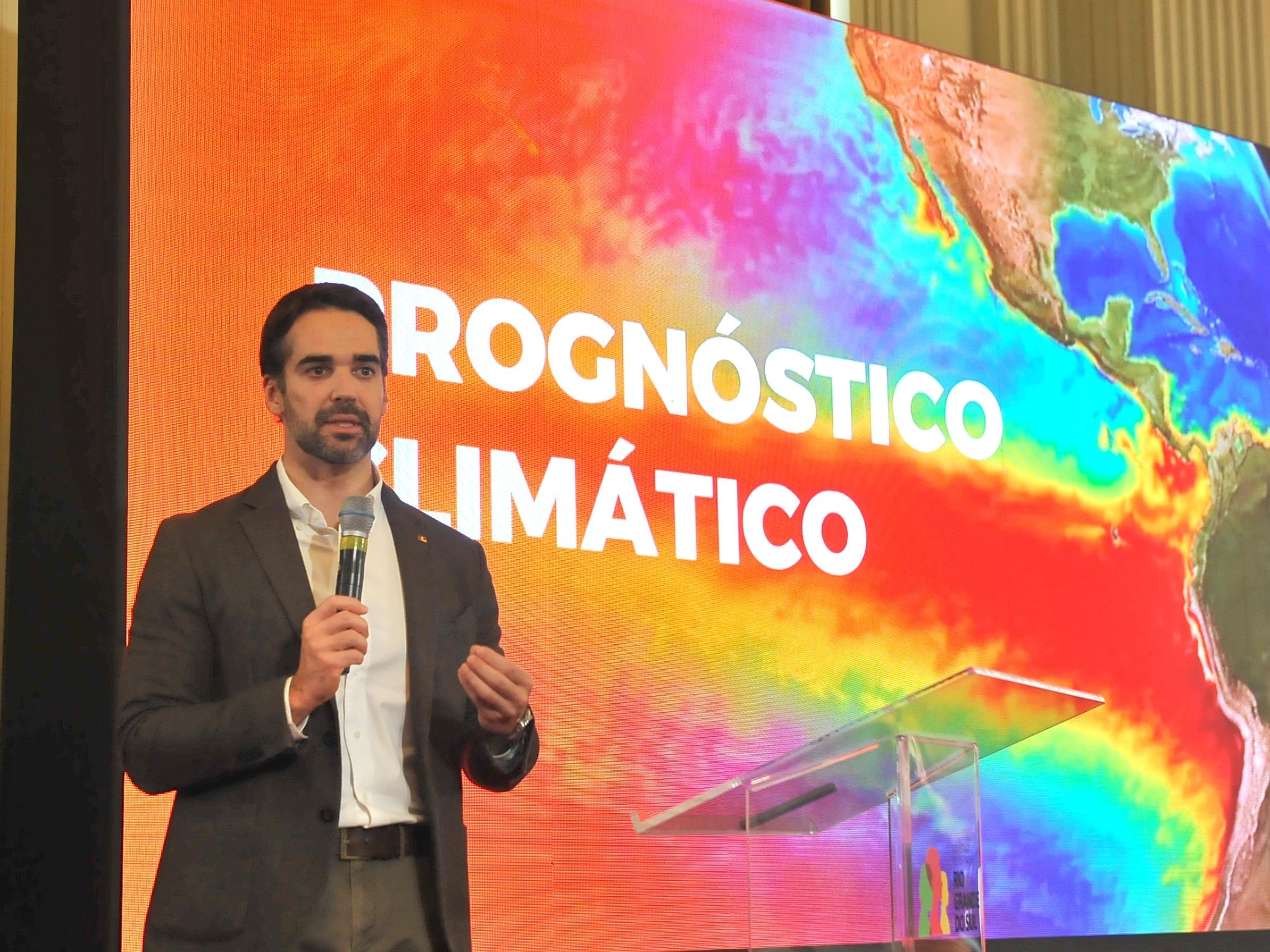 Governador Leite durante lançamento do programa PreparaRS, com foco no enfrentamento de possíveis efeitos do El Niño no Estado Foto : Alina Souza